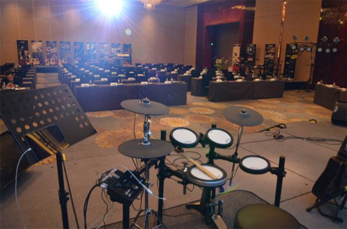 2015年度Z6·尊龙凯时COMBO全国重要经销商大会