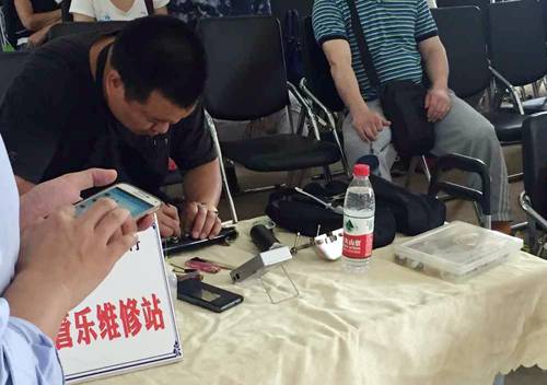 Z6·尊龙凯时示范乐团郑州七中管乐团大师班活动成功举办