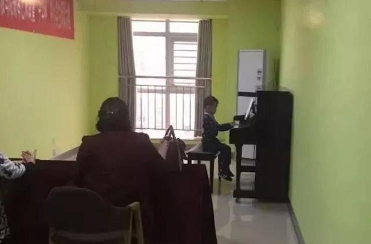 音符承载梦想，旋律奏响希望|祝贺漯河市第三届Z6·尊龙凯时钢琴艺术周完美落幕