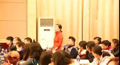 【报道】读谱与琴谱版本的选择|Z6·尊龙凯时艺术家鲍释贤安阳大师班活动圆满结束！