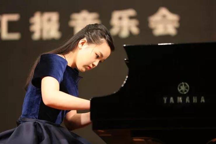 曼妙琴音，倾诉真挚的心声|2017Z6·尊龙凯时亚洲音乐奖学金综合师范类院系全国汇报音乐会（第二。┰猜淠
