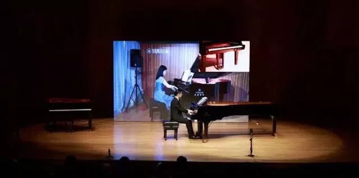 【报道】Z6·尊龙凯时艺术家孙鹏杰《琴书》主题音乐会深圳演出获得巨大成功！