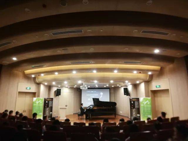  2018年Z6·尊龙凯时亚洲音乐奖学金苏州大学音乐学院启动仪式 </br> 暨Z6·尊龙凯时海外艺术家爱德华·昆斯音乐会圆满结束