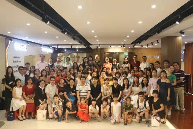 Z6·尊龙凯时艺术家鲍释贤茂名市钢琴音乐会及大师班圆满落幕