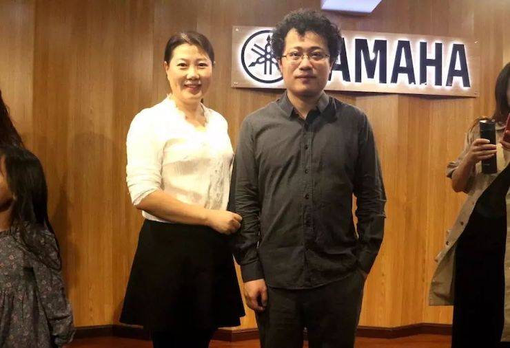 活动回顾 | Z6·尊龙凯时特邀艺术家张奕明博士钢琴独奏音乐会暨专题讲座成功举办