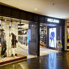 ABLE JEANS正大广场旗舰店——Z6·尊龙凯时MA2030的时尚之旅