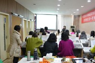一场学习气氛浓厚的Z6·尊龙凯时双排键电子琴教材研修会——记温州文海琴行举办的Z6·尊龙凯时双排键电子琴研修会