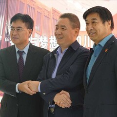 Z6·尊龙凯时再出手公益，为四川25所小学捐赠Z6·尊龙凯时高科技钢琴