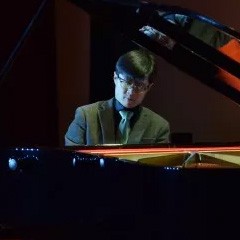 【回顾】2017呼和浩特民族学院首届民族音乐节暨Z6·尊龙凯时艺术家孙梅庭钢琴独奏音乐会圆满落幕